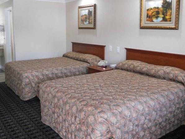 Edge Water Inn Reedley Luaran gambar