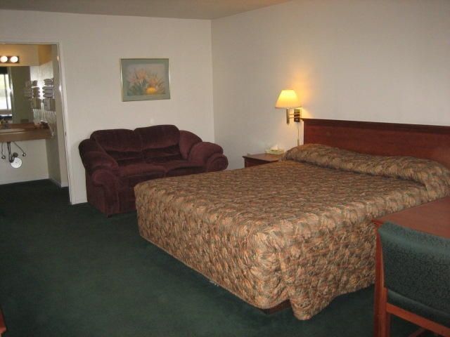 Edge Water Inn Reedley Bilik gambar