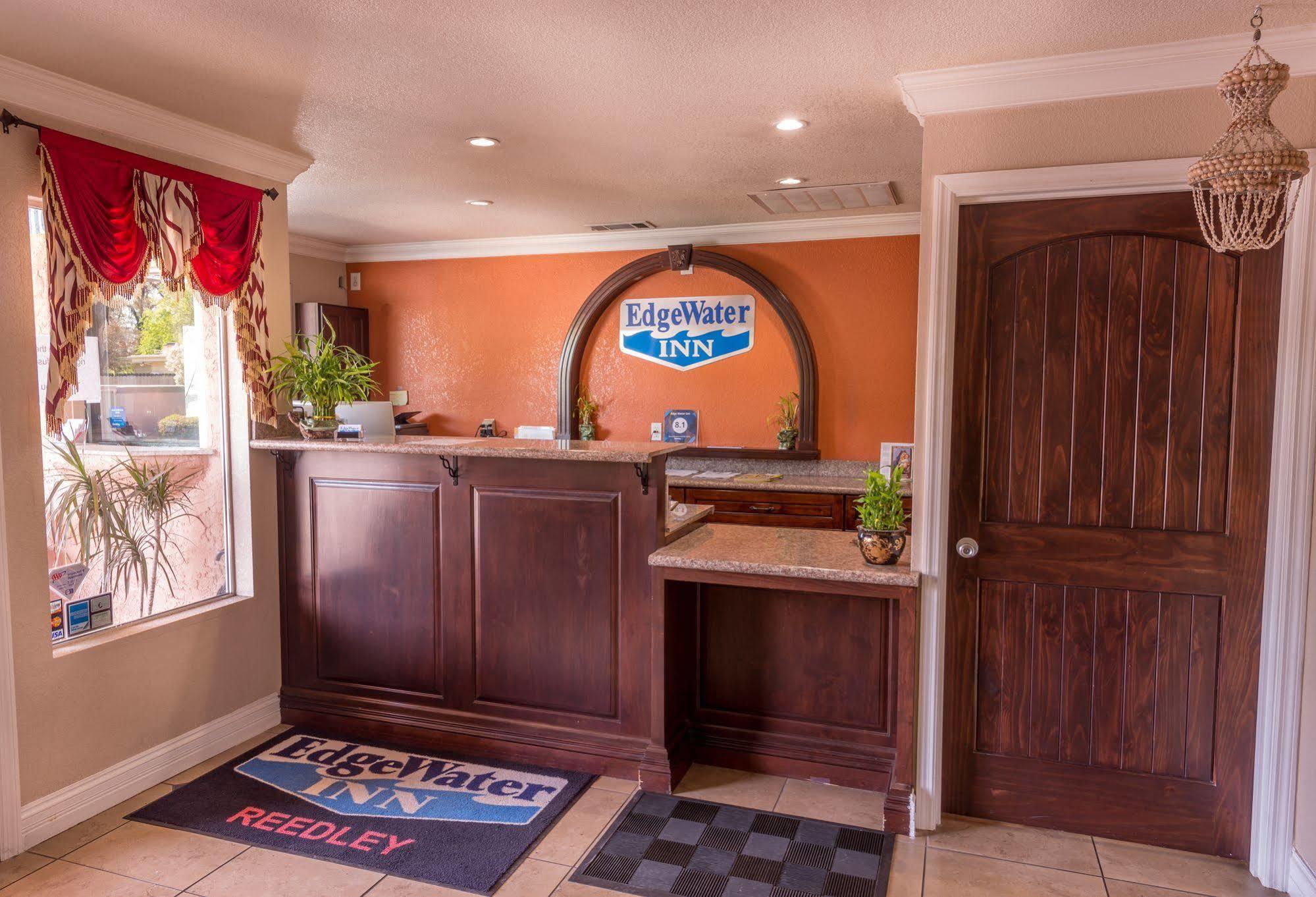 Edge Water Inn Reedley Luaran gambar
